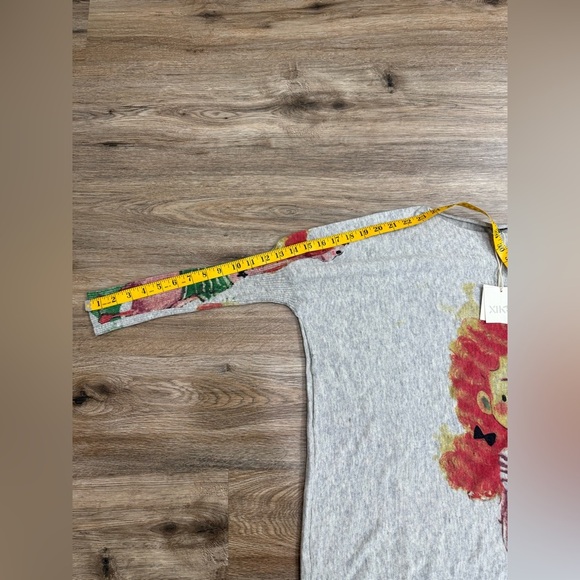 XIKOI Drawing Sweater NWT - Picture 11 of 11